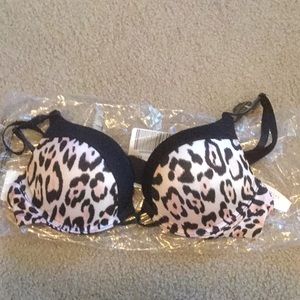 Victoria Secret bombshell bra
